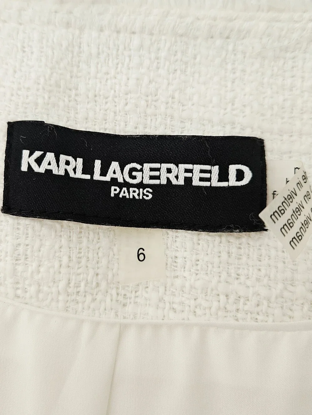 Karl Lagerfeld Paris White Tweed Fringe Jacket Collarless Snap Front Size 6